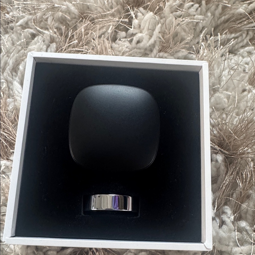 Smart Ring with Silver Finish - Picture 6 of 8